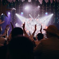 Find the Best Christian Worship Events By Installing the Best App