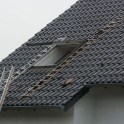 Roofing contractor (3)