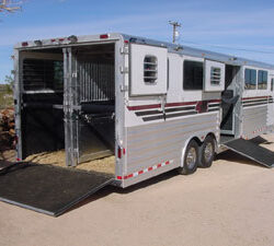 Specialized Equine  transportion Rocking Y Ranch